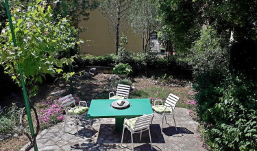 Okućnica - Apartmani Vladimira*** Dramalj